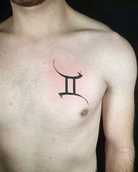 tatuaje geminis hombre|Signo geminis tatuaje hombre